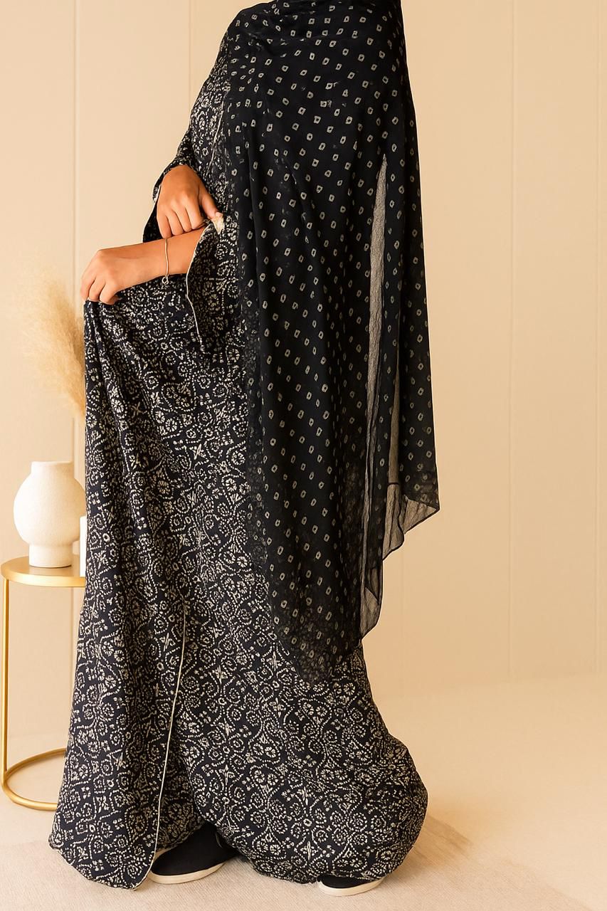OSH0060 - Black and White Korean Silk Printed Abaya