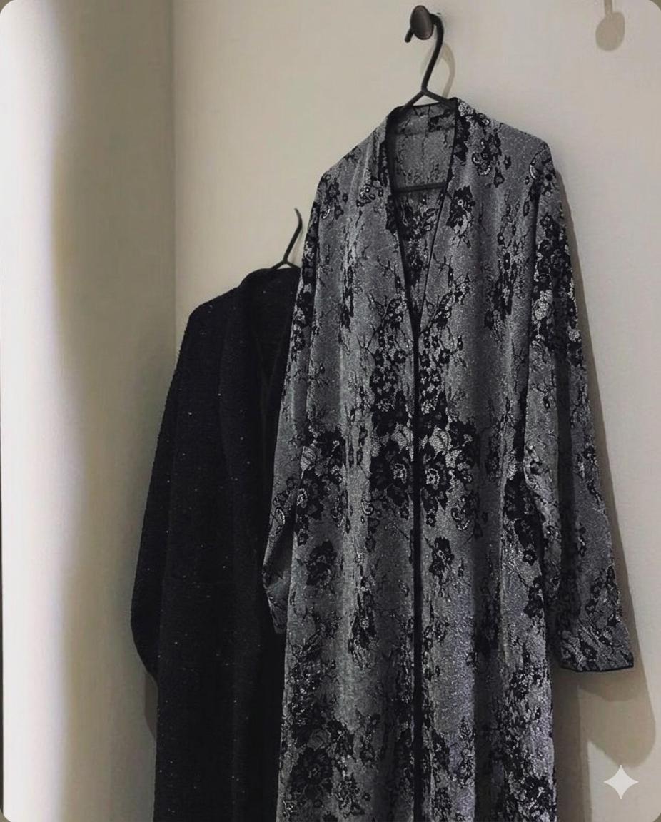 OSH0073 - Oshana’s monochrome chiffon abaya