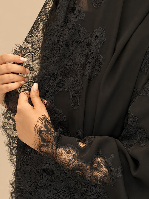 OSH-0022 - Noir in French lace