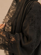 OSH-0022 - Noir in French lace