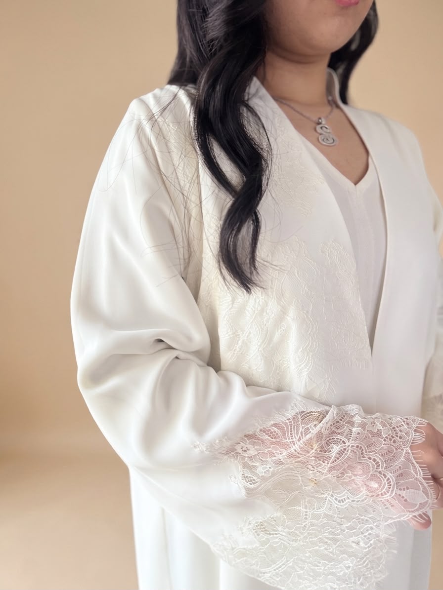 OSH-0026 - Ivory Myrtle in Lace