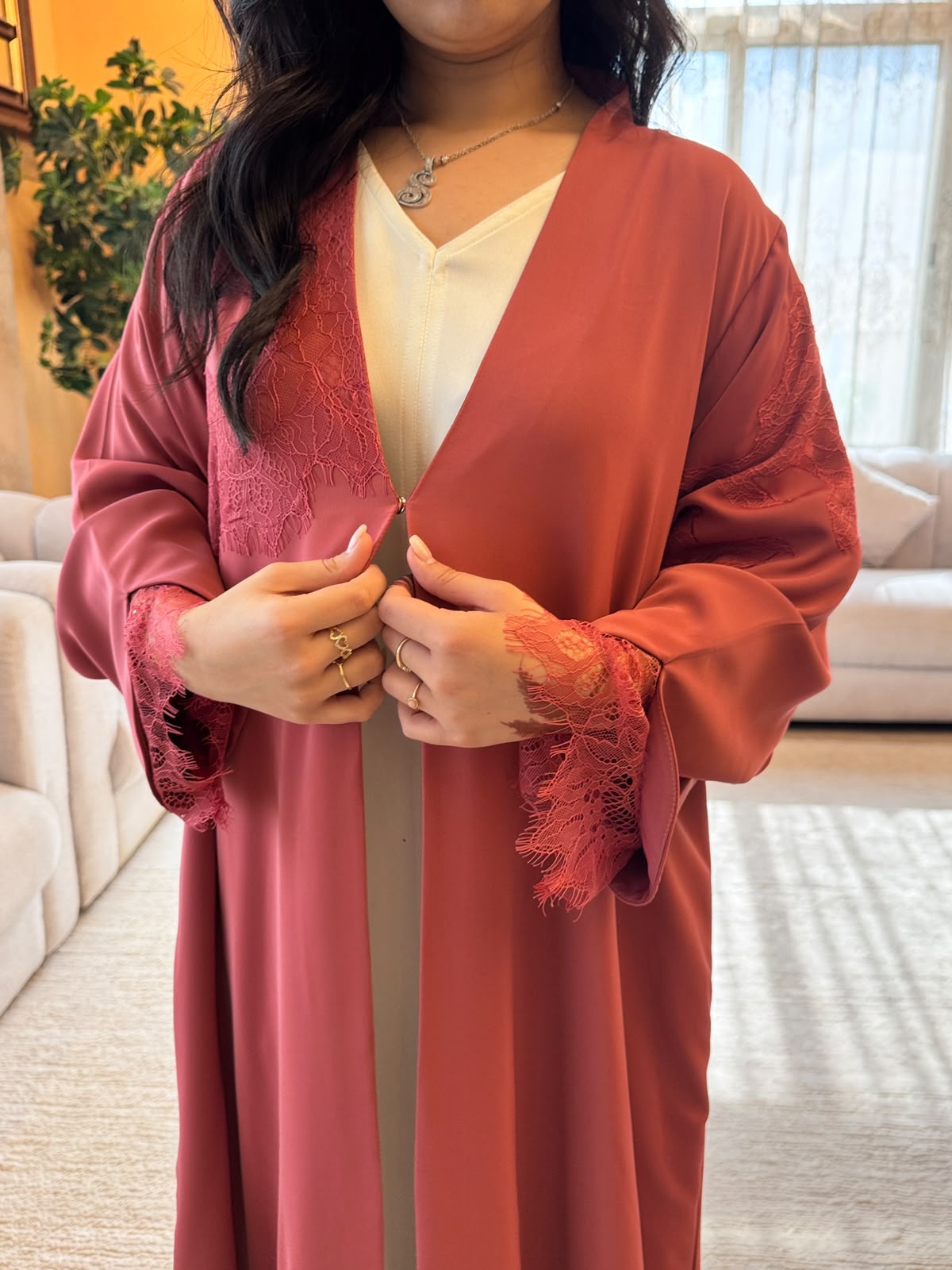 OSH-0024 - Dusty rose in French lace